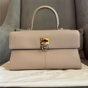 Cafuné Medium Stance -Smoke